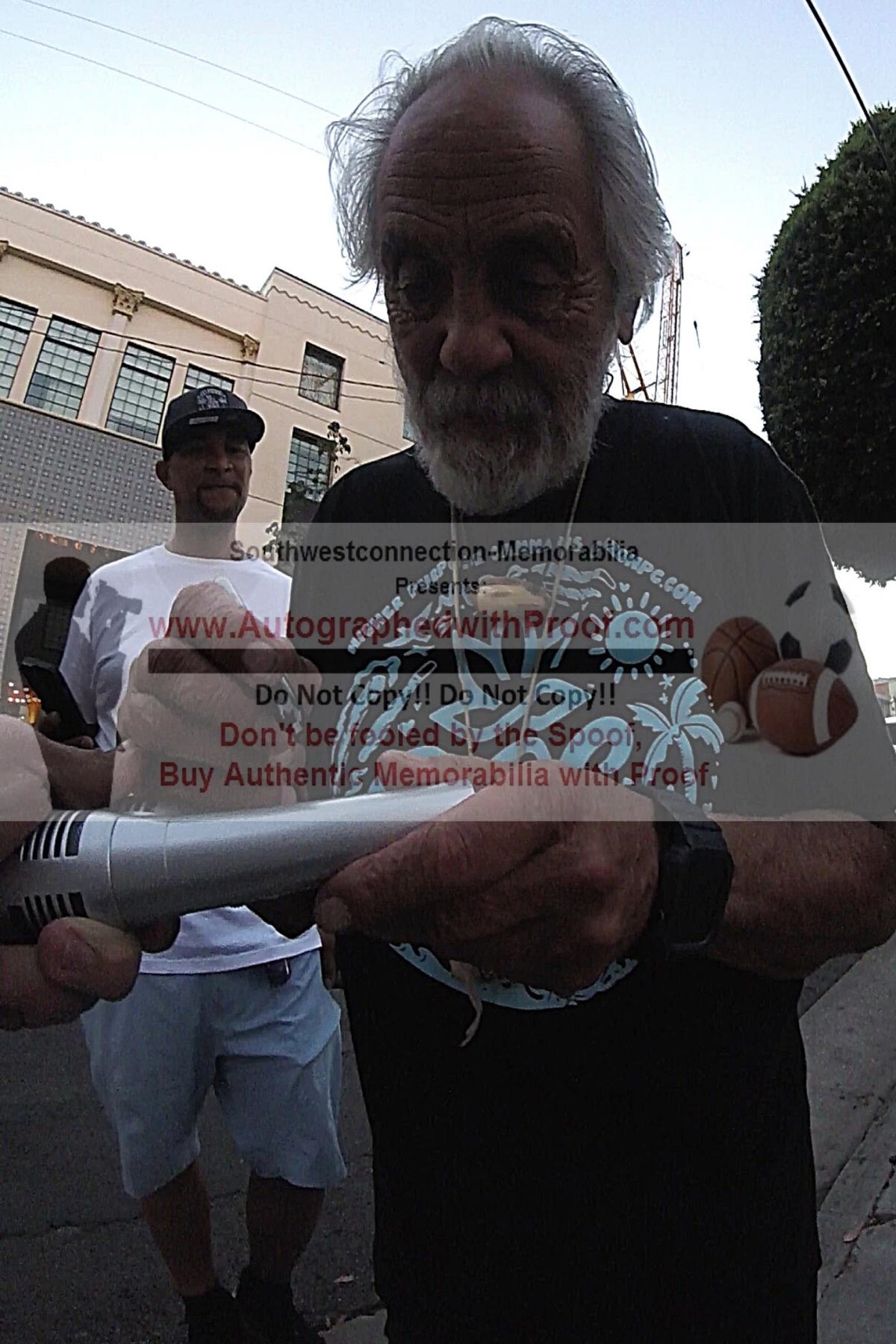 Tommy Chong Signed Microphone Proof Photo Beckett BAS