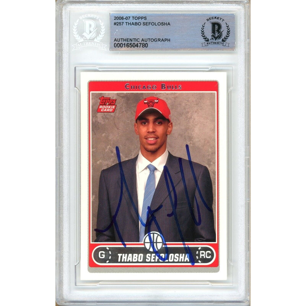 Thabo Sefolosha Chicago Bulls Signed Autographed Trading Card Beckett BAS